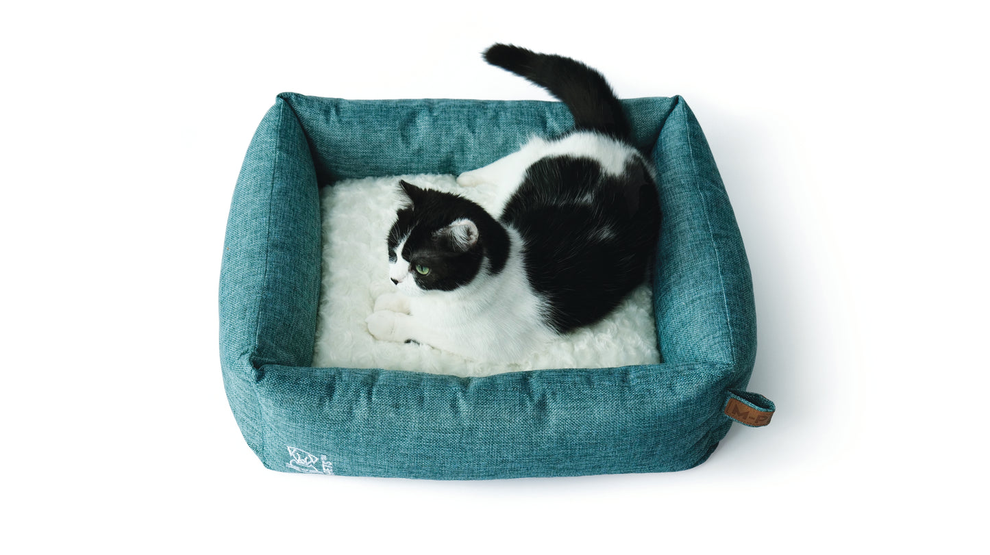 M-PETS OLERON Dog Bed with Reversible Cushion