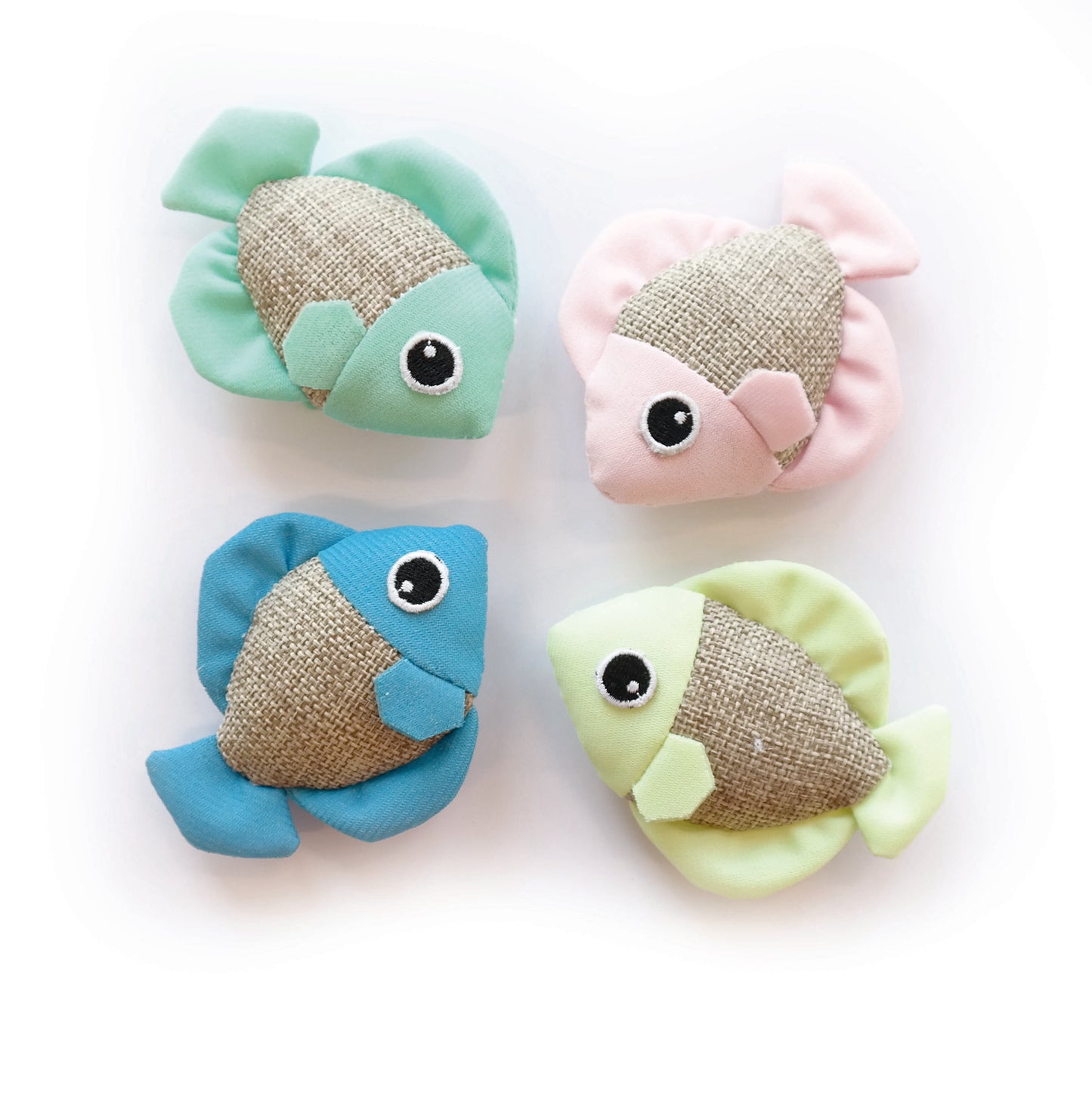 M-PETS Animal Cat Teaser Toy to Inspire Chasing, Jumping, and Hunting Play for Active Cats